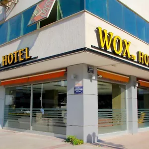 Oda ve Kahvaltı Wox Ew, İzmir